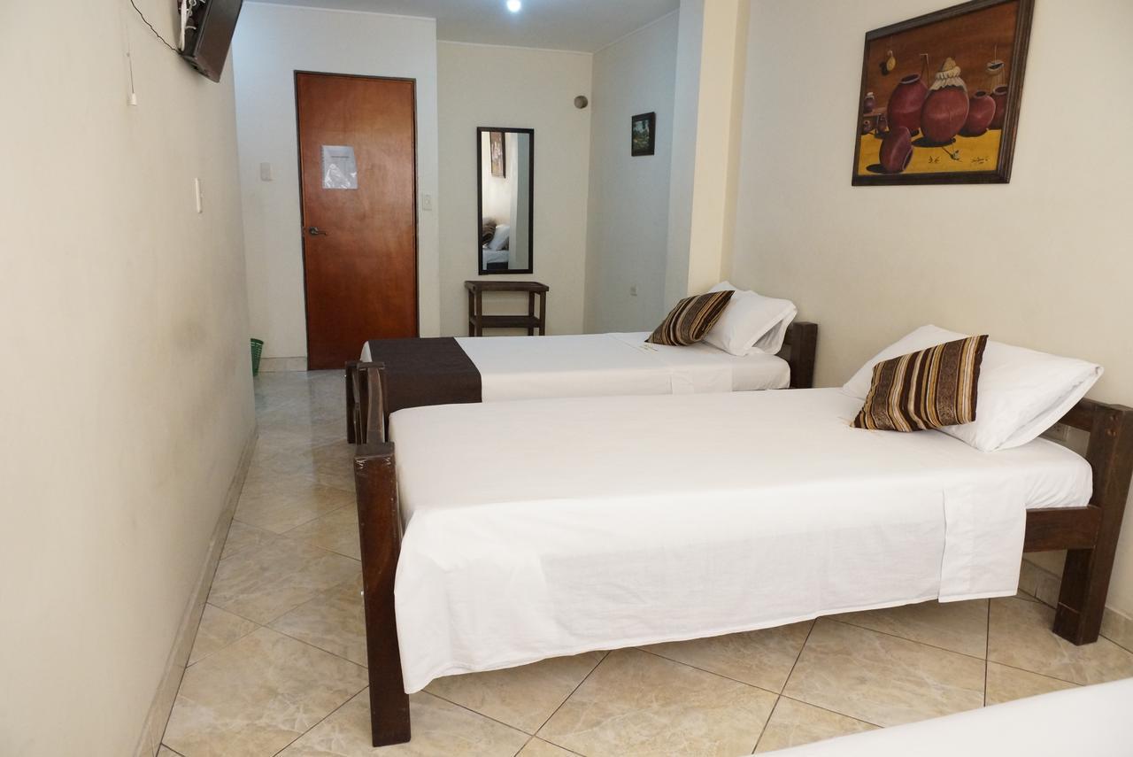 Hotel Esmeralda San Gil Exteriör bild